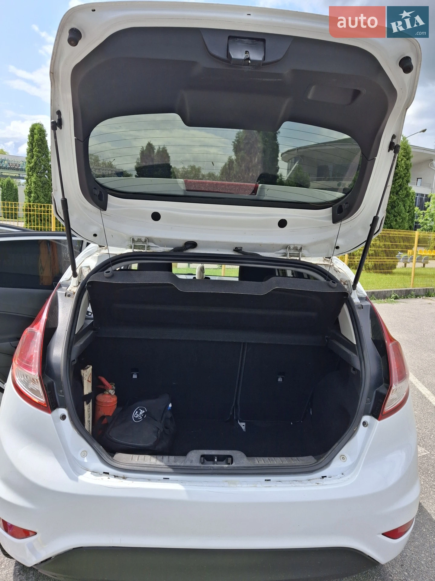 2013 Ford Fiesta - мініатюра 6