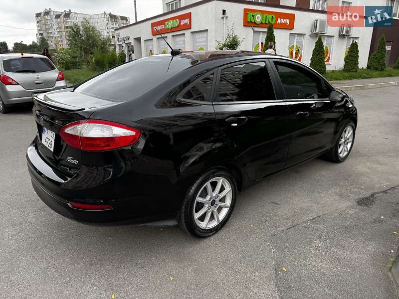 Седан Ford Fiesta 2019 в Києві