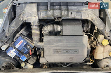 Хэтчбек Ford Fiesta 2006 в 