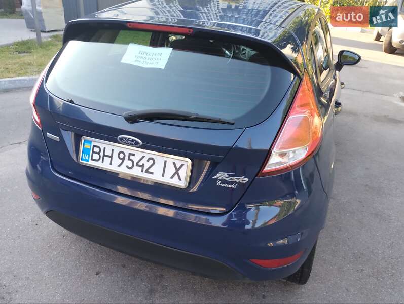 Хэтчбек Ford Fiesta 2013 в Виннице