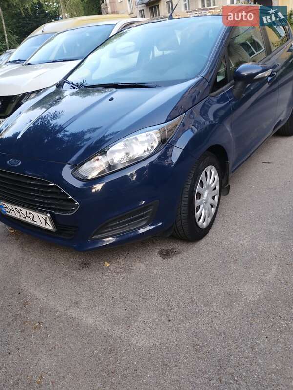 Хэтчбек Ford Fiesta 2013 в Виннице