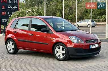 Хэтчбек Ford Fiesta 2006 в Кривом Роге