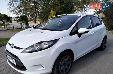 Хэтчбек Ford Fiesta 2011 в 
