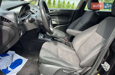 Хэтчбек Ford Fiesta 2013 в 
