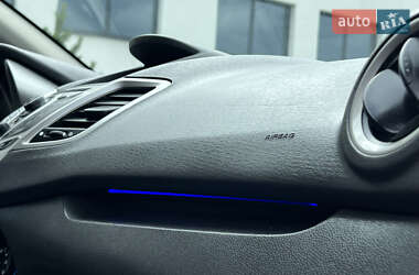 Хэтчбек Ford Fiesta 2013 в 
