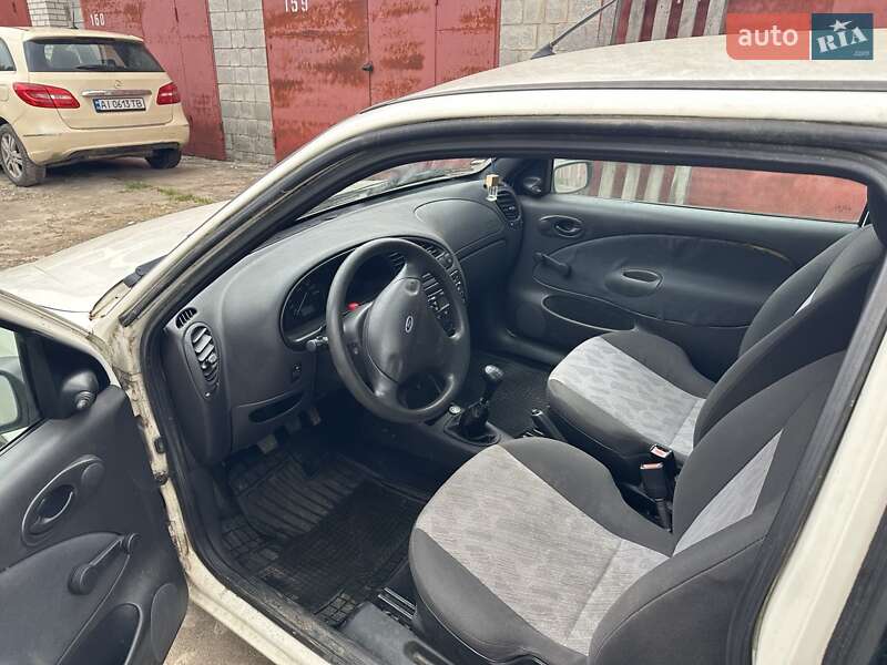 Хэтчбек Ford Fiesta 2001 в Киеве