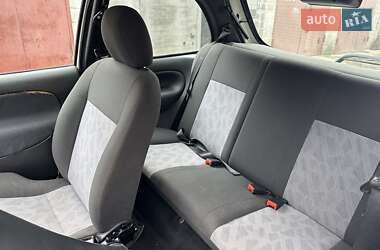 Хэтчбек Ford Fiesta 2001 в Киеве