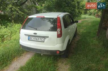 Хэтчбек Ford Fiesta 2007 в 