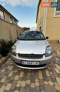 Хэтчбек Ford Fiesta 2008 в 