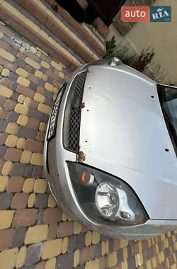 Хэтчбек Ford Fiesta 2008 в 