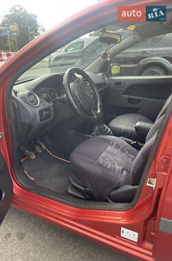 Хэтчбек Ford Fiesta 2008 в 