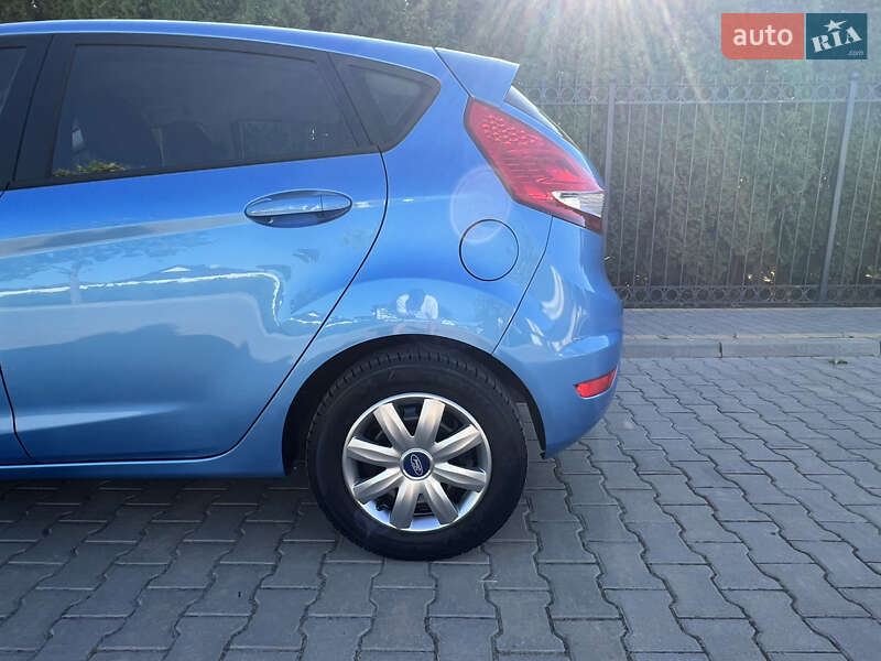 Хэтчбек Ford Fiesta 2012 в Одессе