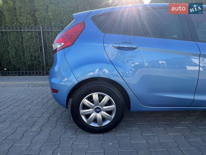 Хэтчбек Ford Fiesta 2012 в Одессе