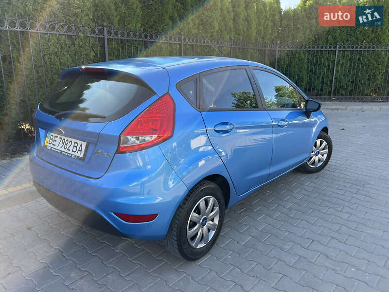 Хэтчбек Ford Fiesta 2012 в Одессе