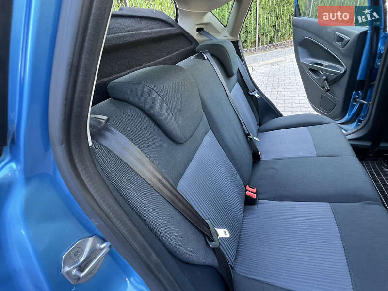 Хэтчбек Ford Fiesta 2012 в Одессе