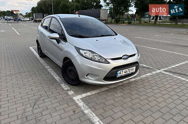 Хэтчбек Ford Fiesta 2012 в Коломые