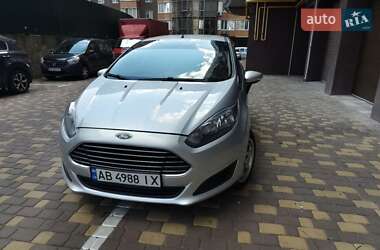 Хэтчбек Ford Fiesta 2012 в 
