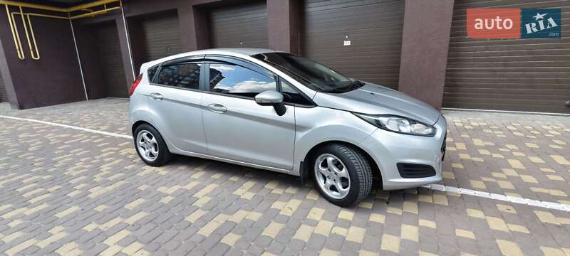 Хэтчбек Ford Fiesta 2012 в Виннице