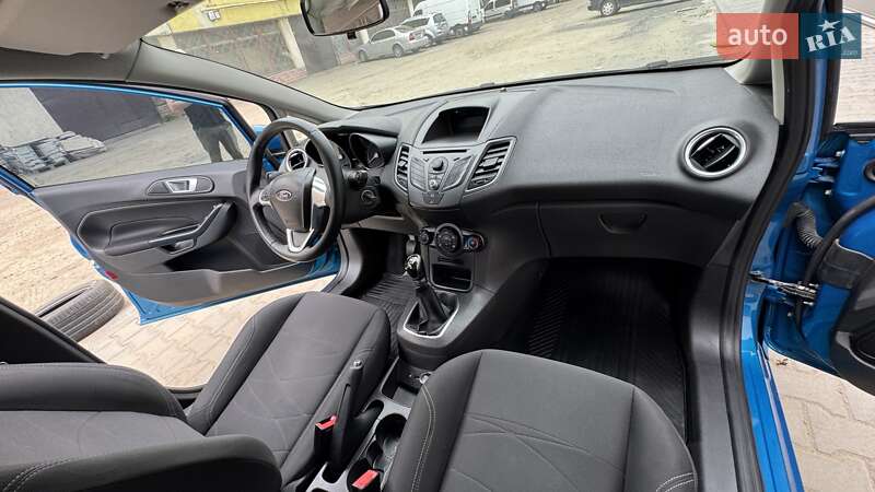 Хетчбек Ford Fiesta 2013 в Львові