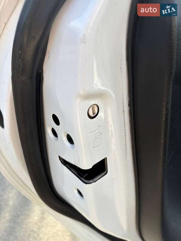 Хэтчбек Ford Fiesta 2013 в Виннице