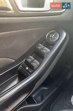 Хэтчбек Ford Fiesta 2013 в 