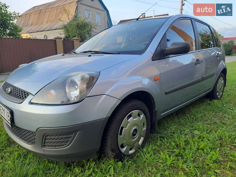 Хетчбек Ford Fiesta 2007 в Києві