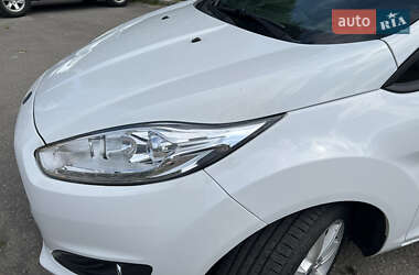 Седан Ford Fiesta 2019 в Ивано-Франковске