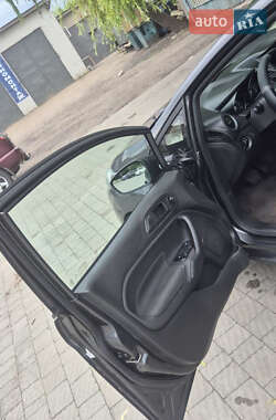 Седан Ford Fiesta 2018 в 