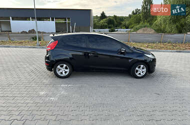 Хэтчбек Ford Fiesta 2008 в 