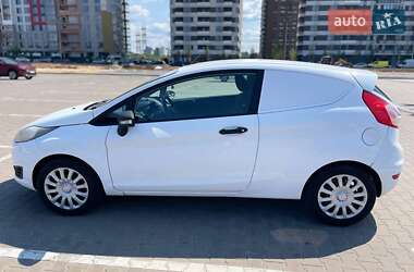 Хэтчбек Ford Fiesta 2014 в Киеве