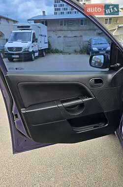 Хетчбек Ford Fiesta 2008 в 