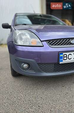 Хетчбек Ford Fiesta 2008 в 