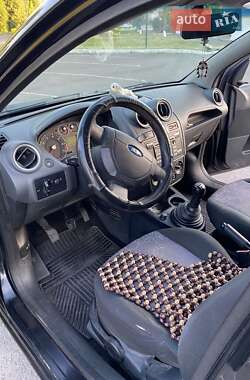 Хэтчбек Ford Fiesta 2008 в 