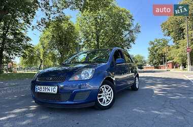 Хэтчбек Ford Fiesta 2007 в 