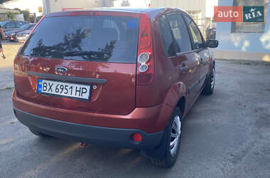 Хэтчбек Ford Fiesta 2008 в 