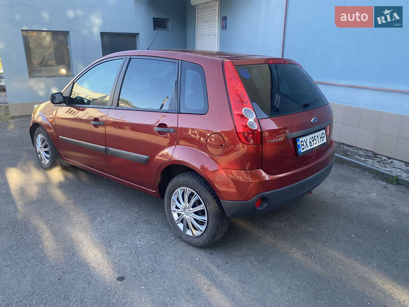 Хэтчбек Ford Fiesta 2008 в Хмельницком