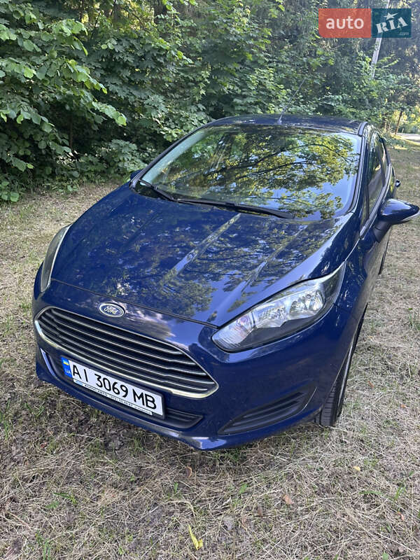 Хэтчбек Ford Fiesta 2012 в Киеве