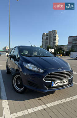 Хетчбек Ford Fiesta 2013 в Сумах