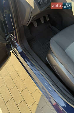 Хэтчбек Ford Fiesta 2013 в 