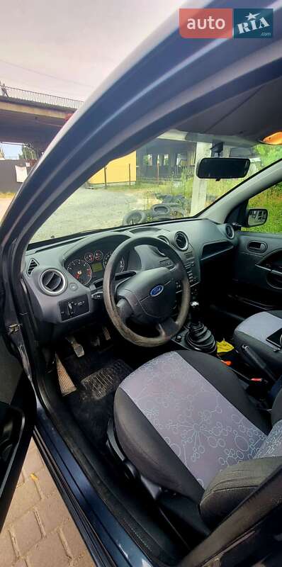 Хетчбек Ford Fiesta 2008 в Львові