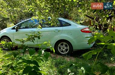 Седан Ford Fiesta 2018 в 