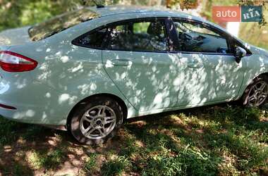 Седан Ford Fiesta 2018 в Полтаві