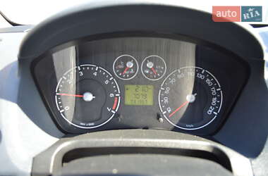 Хэтчбек Ford Fiesta 2008 в 