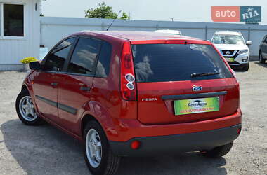 Хэтчбек Ford Fiesta 2008 в 