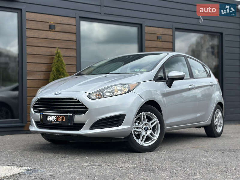 Седан Ford Fiesta 2019 в Шептицькому