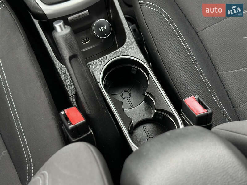 Седан Ford Fiesta 2019 в Шептицькому