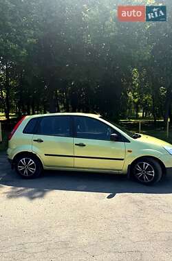 Хэтчбек Ford Fiesta 2005 в Киеве