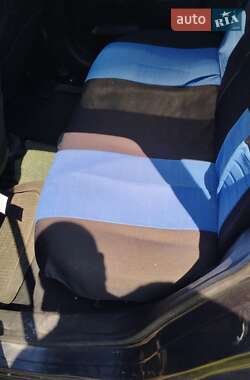 Хэтчбек Ford Fiesta 2007 в 