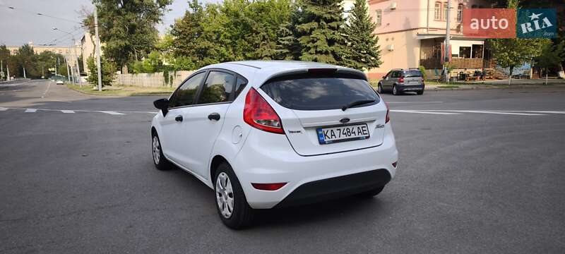 Хэтчбек Ford Fiesta 2012 в Харькове