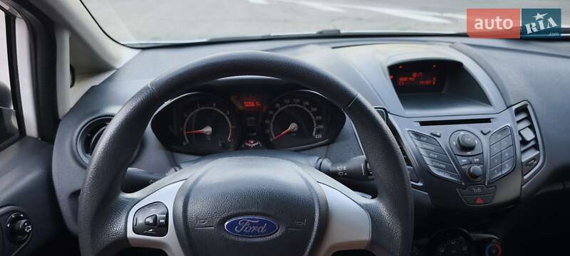 Хэтчбек Ford Fiesta 2012 в Харькове